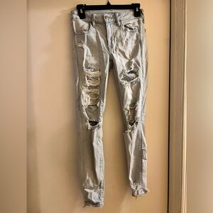 Women’s American Eagle Jeans  skinny deconstructed jeans size 2